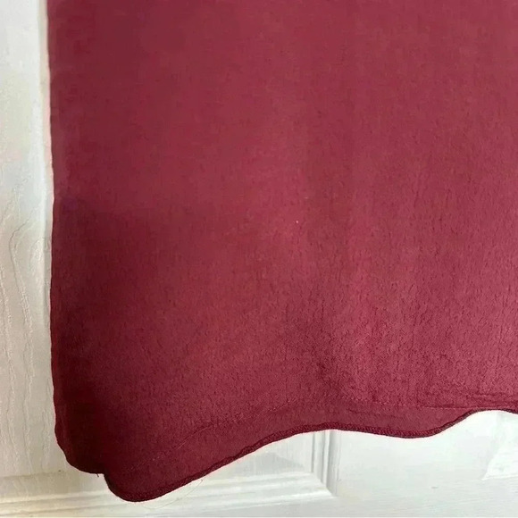 Suzy Shier Blouse Sleeveless Cross  Front Burgundy Size Large - Picture 16 of 16